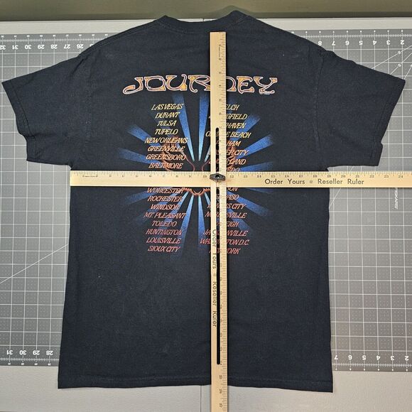 Journey 2017 Tour Tshirt Medium Concert Band Music Metal Rock Retro Y2K Grunge - Picture 6 of 8